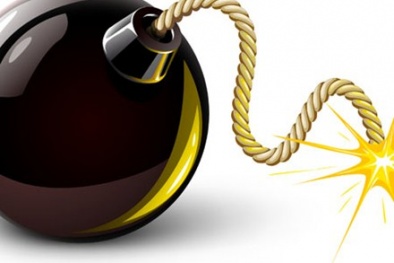 Phòng làm việc Bí thư xã bị nổ